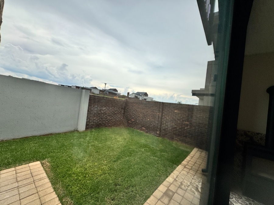 To Let 3 Bedroom Property for Rent in Helderzicht Eco Estate North West